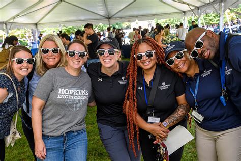 Lunch on the Lawn brings together the Whiting community | Hub