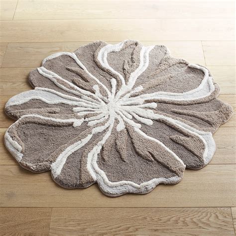 Flower Shaped Round Bath Mat - Pier 1 - Grey | Round bathroom rugs ...