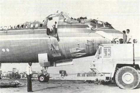 把活局做死的蠢猪机组，回顾沙特航空163航班1980.8.19利雅得惨案|利雅得|机组|航班_新浪新闻