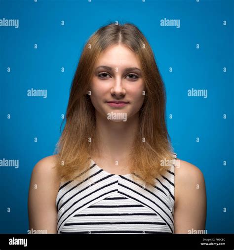 15 year old blonde hi-res stock photography and images - Alamy
