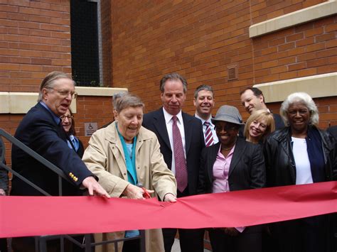 1998 – Park Avenue Thorpe, Bronx, NY – Dominican Sisters of Sparkill