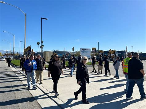 Amazon Teamsters Extend Strike to LA County - International Brotherhood of Teamsters