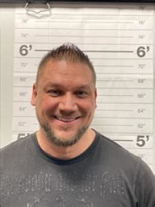 Kyle Jameson Mccullough, a registered in fairburn, ga 30213 at Offender ...