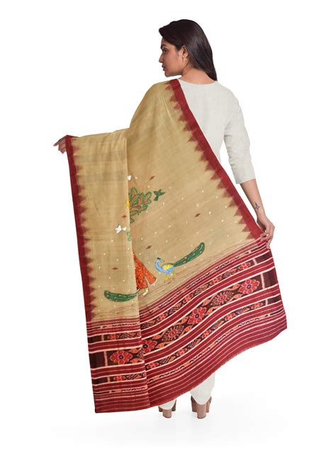 Beige Tussar Silk sambalpuri Dupatta with handpainted Pattachitra art ...