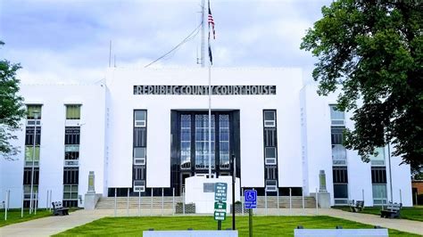 Belleville Municipal Courthouse - Clio