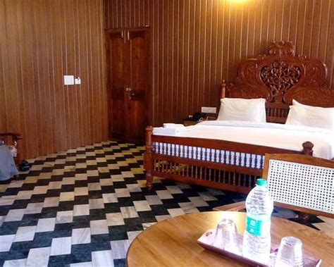 FORT BRIDGE VIEW HOTEL (Kochi (Cochin), Kerala) - Guesthouse Reviews ...