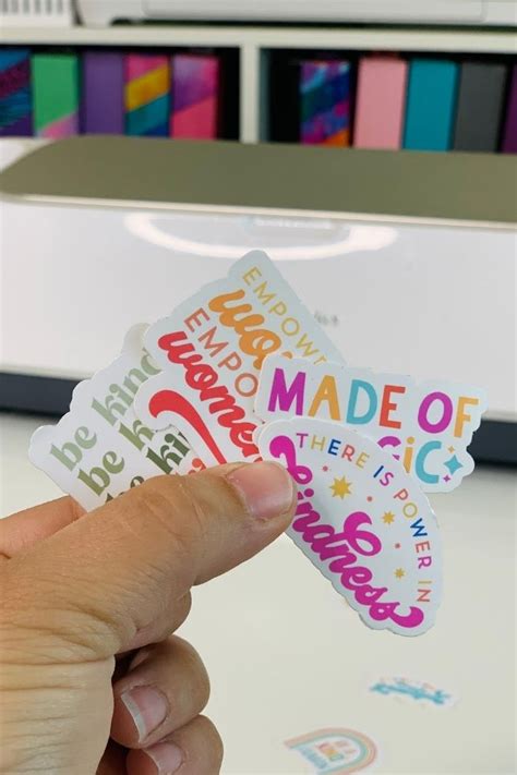 How to Make Stickers Using Cricut Maker 的图像结果