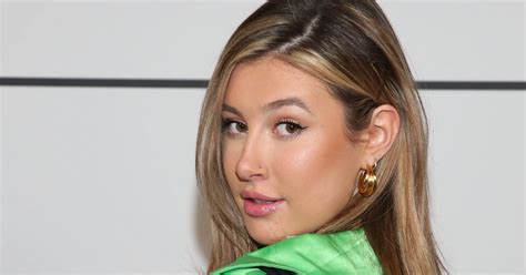 Carly Lawrence Net Worth 2023: What Is The "Too Hot To Handle" Star Worth?