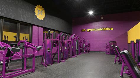 Gym in Hauppauge, NY | 240 Motor Pkwy | Planet Fitness