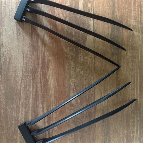 Image result for Wolverine Claws Side View