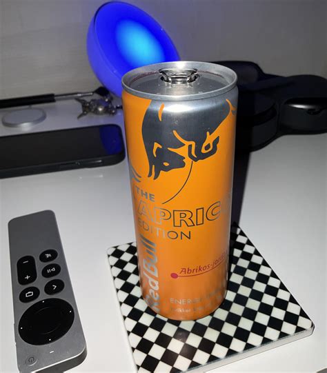 Red Bull Apricot/Strawberry flavour. : r/redbull