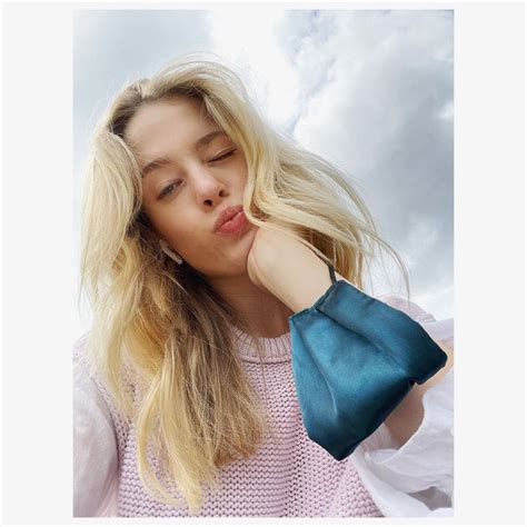 Lily Dodsworth-Evans 08/17/2021 • CelebMafia