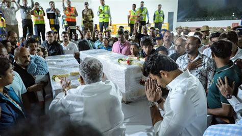 Pallavi Holds On To Bloodstained Jacket As Final Memory Of Husband ...