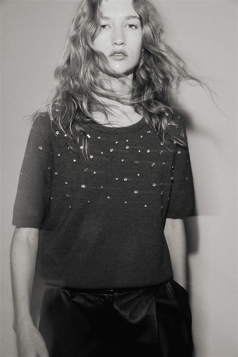 Rhinestone-embellished fine-knit top - Dark khaki green - Ladies | H&M IN