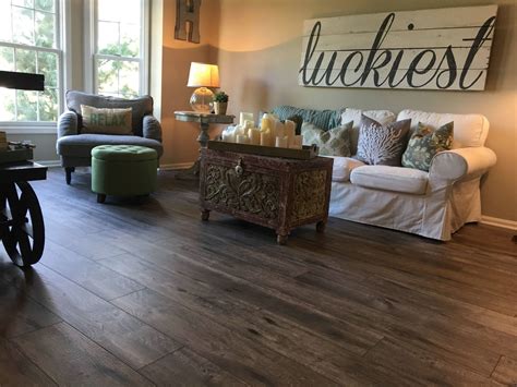 Vinyl Flooring Living Room Ideas | Baci Living Room