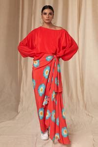 Buy Red Natural Crepe Printed Crazy Daizy One Poncho With Daisy Drape ...