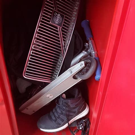 Thats my locker : r/teenagers