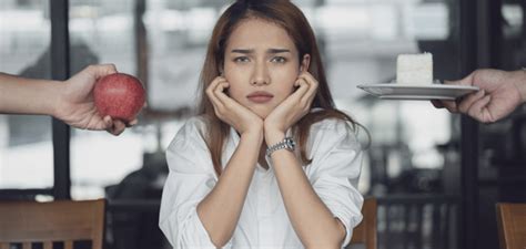 Should You Eat or Not Before and After Gym Workouts? | FITPASS