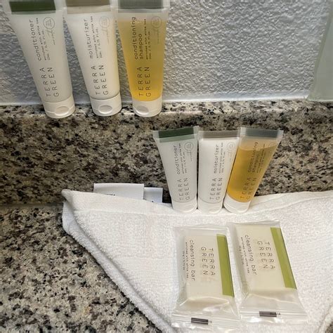 DAYS INN BY WYNDHAM SAN FRANCISCO - LOMBARD - Hotel Reviews, Photos ...