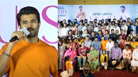 Vijay Devarakonda : వందమందికి చెక్కులిచ్చి ఎమోషనల్ అయిన విజయ్ దేవరకొండ ...