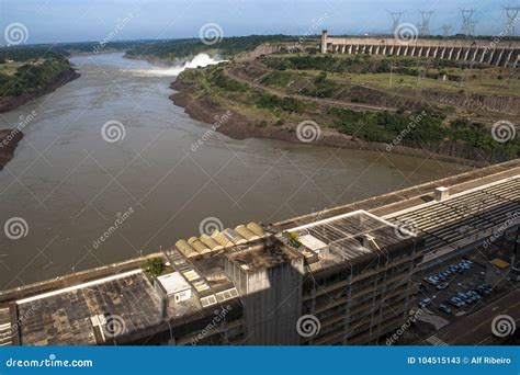 Itaipu dam editorial stock photo. Image of barrage, awesome - 104515143