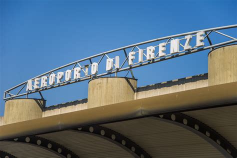 Guide to Florence Airport, Peretola