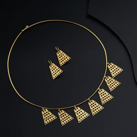 Handcrafted Silver Hasali Choker Set (Gold Plated)- triangular motifs ...