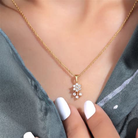 Livvy Fashion Silver Pendant For Women – Shinez By Baxi Jewellers