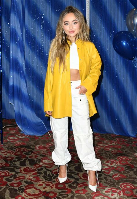 Sabrina Carpenter Attends Netflix’s Tall Girl Photocall at the Beverly Wilshire Four Seasons ...