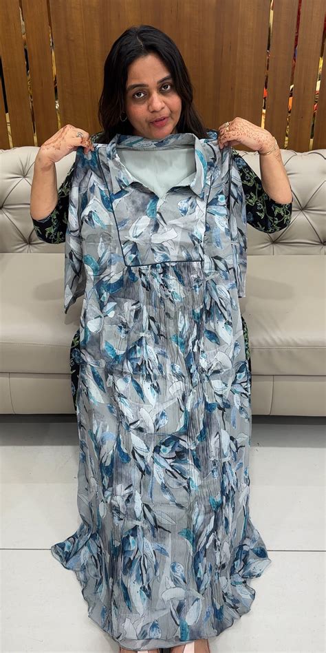 IHA'S IN-HOUSE PLATINUM CHIFFON TOPS - IHA 28095 – Iha Designs Bridal ...