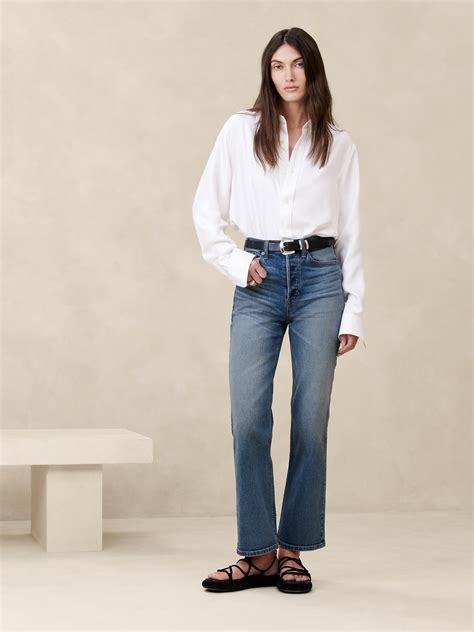 Banana Republic Ultra High-Rise Wide-Leg Crop Jean International Shipping