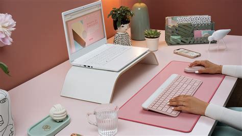 Logitech MK470 Slim Wireless Keyboard and Mouse Combo