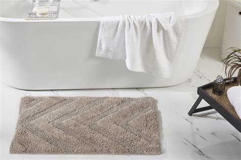 Better Trends Hugo Collection 100% Cotton Bathroom Mat for Bathroom ...