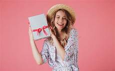 cadeau pour une fille de 25 ans quel cadeau pour une femme de 25 ans le mag de cadeaux cadeau pour une fille de 25 ans quel cadeau pour une femme de 25 ans le mag de cadeaux