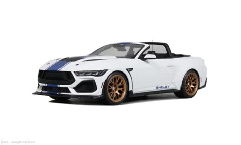 Miniature Shelby Mustang 1/18 GT Spirit Super Snake Blanche/bleue 2025 1:18 - Voiture-miniature.com