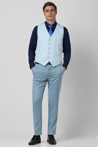 Buy Men Light Blue Solid Slim Fit Formal Three Piece Suit Online ...