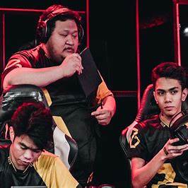 https://oneesports.blob.core.windows.net/cdn-data/sites/2/2021/04/MLBB_BrenEsports_CoachLeathergoods.jpeg