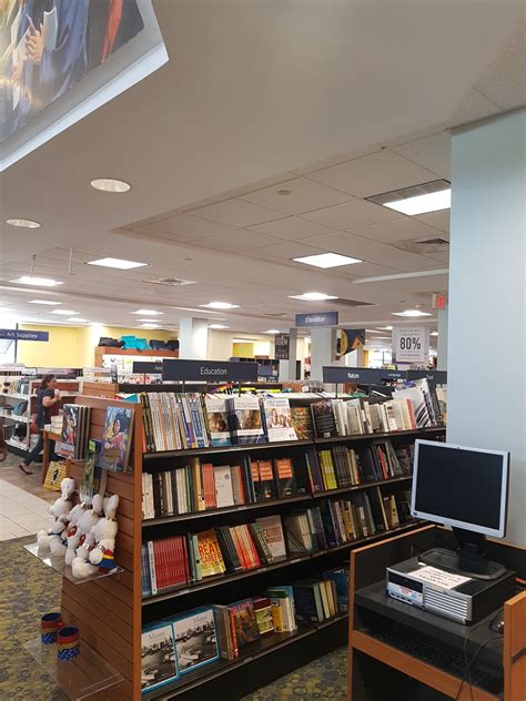 BARNES & NOBLE AT FIU - 11000 SW 8th St, Miami FL - Hours, Directions ...
