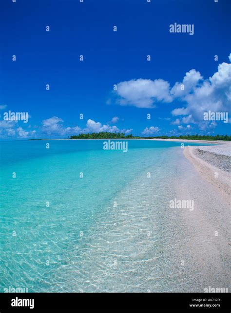 Rangiroa French Polynesia Stock Photo - Alamy