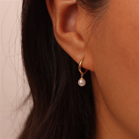 Pearl drop earrings gold – Artofit