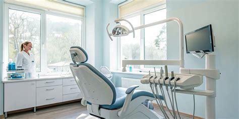 False Teeth Alternatives: Implants & Bridges | VIP Dental Houston