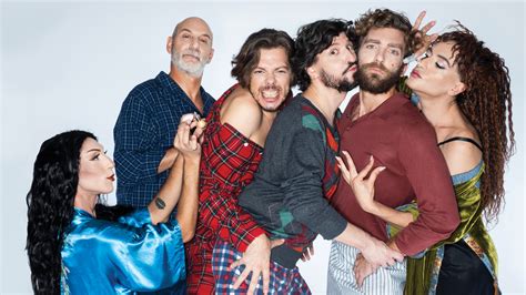 "Straight White Men": Τελευταίες παραστάσεις στο Μικρό Χορν - Infowoman