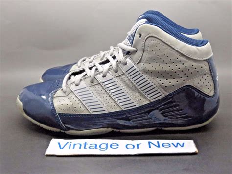 Boys' Adidas Grey Navy Blue Basketball Shoes sz 7 | eBay