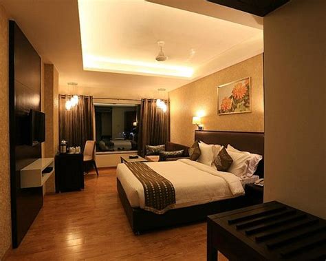NANDAN KANAN BY M SQUARE HOTELS (Lohar Pipalya) - Hotel Reviews, Photos ...