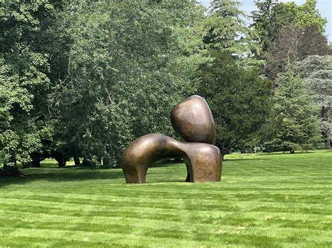 Donald M Kendall Sculpture Gardens at PepsiCo in Purchase, New York ...