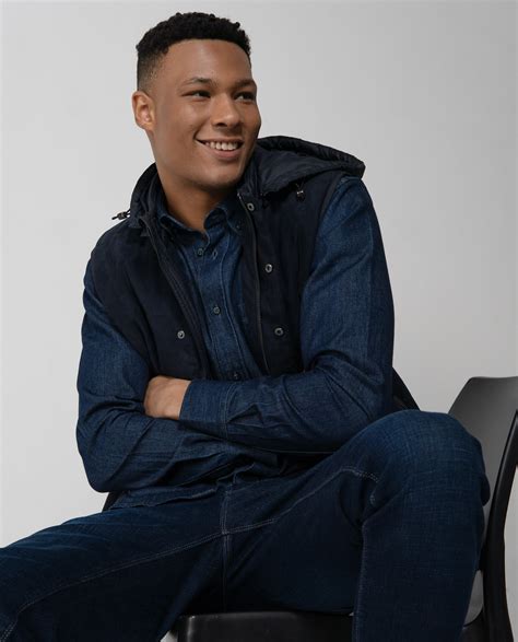 Rare Rabbit Men's Raldo - 2 Navy Polyester Plain Regular Fit Sleeveles