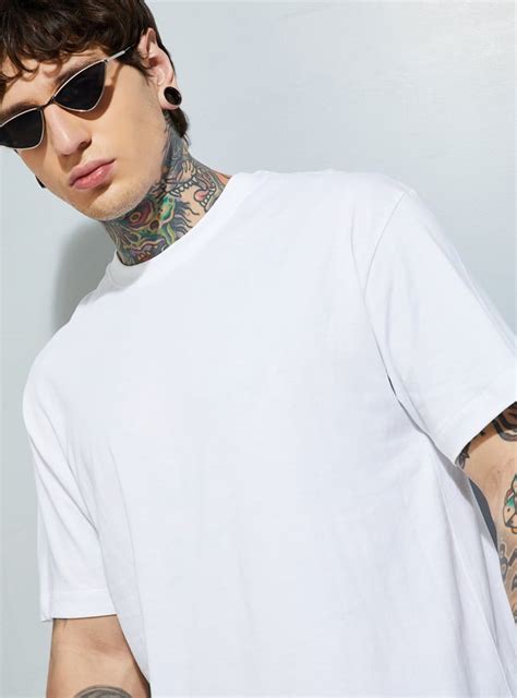 Buy URB_N Men Solid Oversized T-shirt Online at just Rs. 249.0 ...
