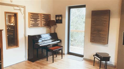 Sounding Out Home Studio Acoustics - Shure India