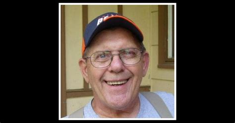 Obituary | Duane "Doc" A. Bender | Schwarz Funeral Homes