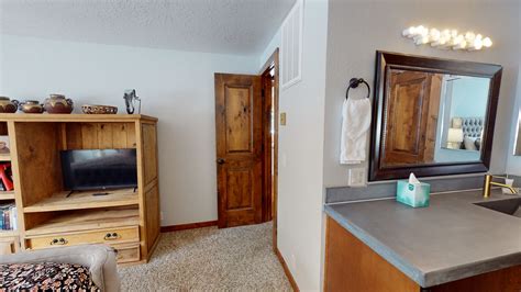 Sunriver Resort™ | 27 Tennis Village